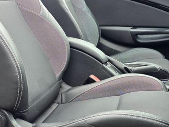 Renault Megane 1.5 dCi Dynamique TomTom EDC Euro 5 2dr