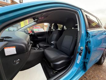 Hyundai i20 1.0 T-GDi MHEV Premium Hatchback 5dr Petrol Hybrid DCT Euro 6 (s
