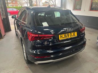 Audi Q3 2.0 TDI 35 Sport SUV 5dr Diesel S Tronic Euro 6 (s/s) (150 ps)