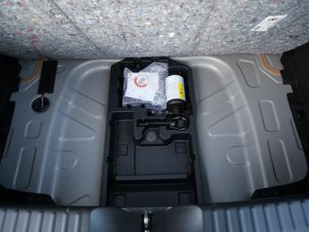 Toyota Aygo X 1.0 VVT-i Edge x-shift Euro 6 (s/s) 5dr 1 Owner Only 3000 Miles