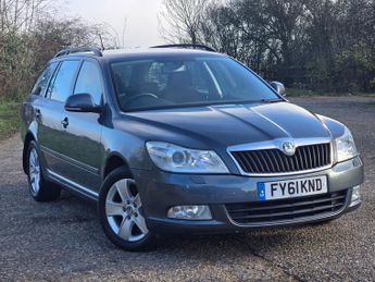 Skoda Octavia 1.8 TSI Elegance Estate 5dr Petrol DSG Euro 5 (160 ps)
