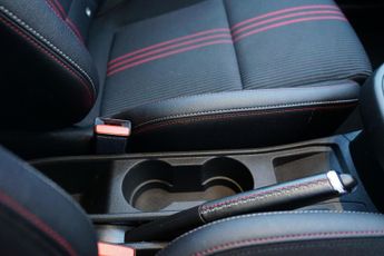 Renault Clio 1.3 TCe RS Line Hatchback 5dr Petrol EDC Euro 6 (s/s) (130 ps)