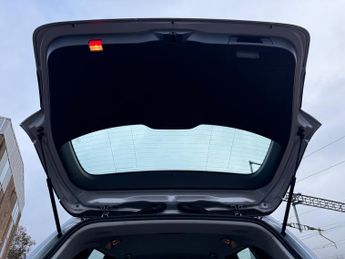 Mercedes-Benz B Class 1.6 B180 SE (Executive) MPV 5dr Petrol 7G-DCT Euro 6 (s/s) (122 