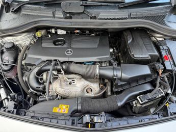 Mercedes-Benz B Class 1.6 B180 SE (Executive) MPV 5dr Petrol 7G-DCT Euro 6 (s/s) (122 