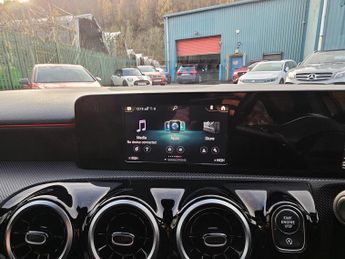 Mercedes-Benz A Class 1.3 A180 AMG Line Hatchback 5dr Petrol 7G-DCT Euro 6 (s/s) (136 