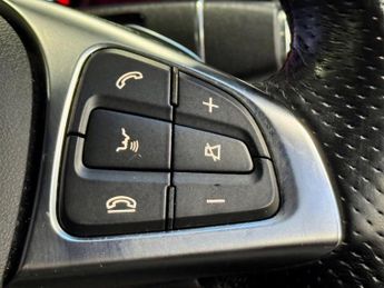 Mercedes-Benz GLC 2.0 GLC250 AMG Line SUV 5dr Petrol G-Tronic+ 4MATIC 