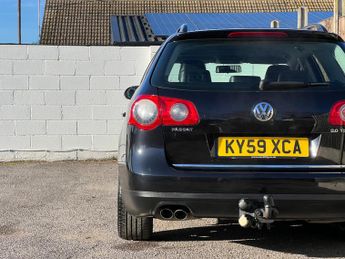 Volkswagen Passat 2.0 TDI Highline Plus Estate 5dr Diesel DSG Euro 5 (140 ps)