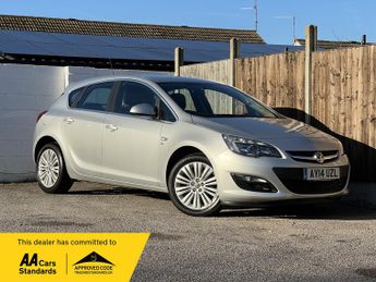 Vauxhall Astra 1.6 16v Excite Hatchback 5dr Petrol Manual Euro 5 (115 ps)