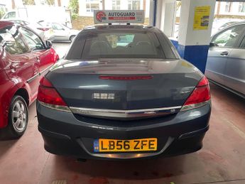 Vauxhall Astra 1.8i 16v Sport Twin Top 2dr Petrol Automatic (194 g/km, 138 bhp)