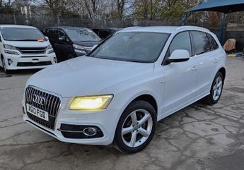 Audi Q5 3.0L TFSI QUATTRO- S LINE - ULEZ/CAZ PASS-FREE 30MONTHS GOLD WAR