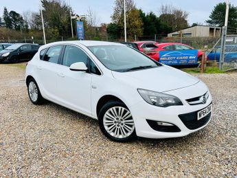 Vauxhall Astra 1.4 16v Excite Hatchback 5dr Petrol Manual Euro 5 (100 ps)