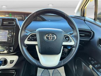 Toyota Prius 1.8 VVTi Excel Euro 6 (S/S) CVT 5Dr