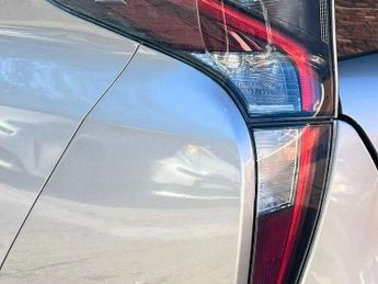 Toyota Prius 1.8 VVTi Excel Euro 6 (S/S) CVT 5Dr