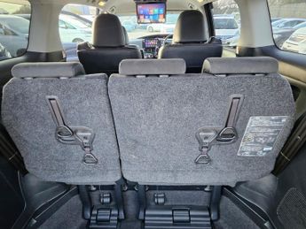 Toyota Estima AERAS-2.4L PETROL-ULEZ/CAZ PASS-FREE 30MONTHS GOLD WARRANTY & FR