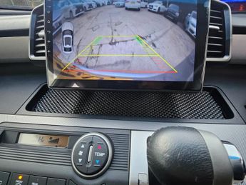 Honda Freed 1.5L - Hybrid-automatic-Luxury 6 seater family car-ulez/caz pass