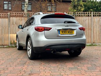 Infiniti FX 3.0 30d V6 GT SUV 5dr Diesel Auto 4WD Euro 5 (238 ps)