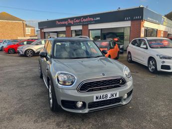 MINI Countryman Cooper SE 1.5 7.6kWh GPF SUV 5dr Petrol Plug-in Hybrid Auto ALL4