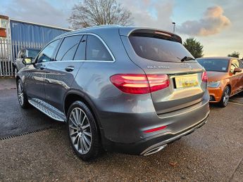 Mercedes-Benz GLC 2.1 GLC250d AMG Line (Premium) SUV 5dr Diesel G-Tronic 4MATIC Eu