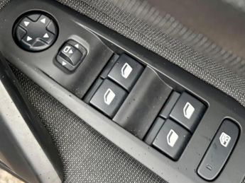 Peugeot 308 SW 1.2 PureTech GPF Allure EAT Euro 6 (s/s) 5dr