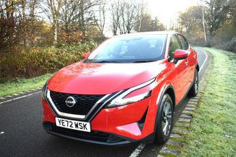 Nissan Qashqai 1.3 DIG-T MHEV Acenta Premium XTRON Euro 6 (s/s) 5dr