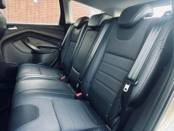 Ford Kuga 2.0 TDCi Titanium SUV 5dr Diesel Powershift AWD Euro 5 (163 ps)