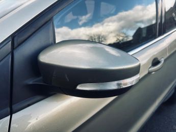 Ford Kuga 2.0 TDCi Titanium SUV 5dr Diesel Powershift AWD Euro 5 (163 ps)