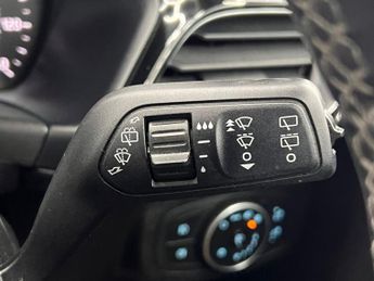 Ford Fiesta 1.0T EcoBoost Titanium Auto Euro 6 (s/s) 5dr