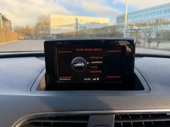 Audi Q3 2.0 TDI Black Edition SUV 5dr Diesel S Tronic quattro Euro 6 (s/