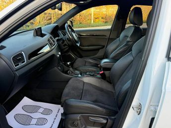 Audi Q3 2.0 TDI Black Edition SUV 5dr Diesel S Tronic quattro Euro 6 (s/