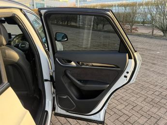 Audi Q3 2.0 TDI Black Edition SUV 5dr Diesel S Tronic quattro Euro 6 (s/