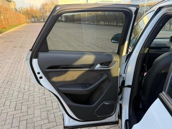 Audi Q3 2.0 TDI Black Edition SUV 5dr Diesel S Tronic quattro Euro 6 (s/