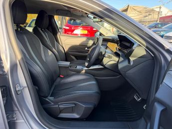 Peugeot 308 1.2 PureTech Allure Premium Hatchback 5dr Petrol EAT Euro 6 (s/s