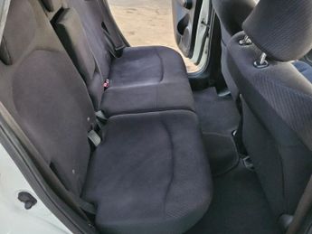 Honda Fit FIT 1.3L HYBRID-AUTOMATIC-FREE ULEZ/CAZ PASS-FREE 18MONTHS GOLD 