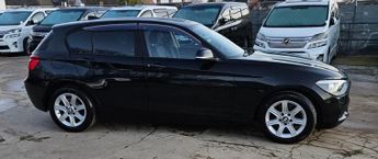 BMW 1 Series 116i -SPORTS-1.6L PETROL-AUTOMATIC-APPLE CARPLAY-ULEZ/CAZ PASS-F