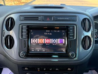 Volkswagen Tiguan 2.0 TDI BlueMotion Tech Match Edition SUV 5dr Diesel DSG 4WD Eur