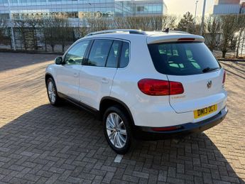Volkswagen Tiguan 2.0 TDI BlueMotion Tech Match Edition SUV 5dr Diesel DSG 4WD Eur