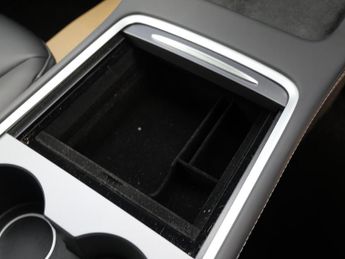 Tesla Model 3 (Dual Motor) Long Range Electric Auto 4WDE (346 ps) 4dr 1 Owner 