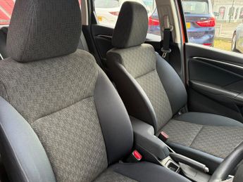 Honda Jazz 1.3 i-VTEC SE Navi Hatchback 5dr Petrol CVT Euro 6 (s/s) (102 ps