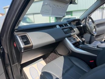Land Rover Range Rover Sport 3.0 SD V6 HSE Dynamic SUV 5dr Diesel Auto 4WD Euro 5 (s/s) (306 