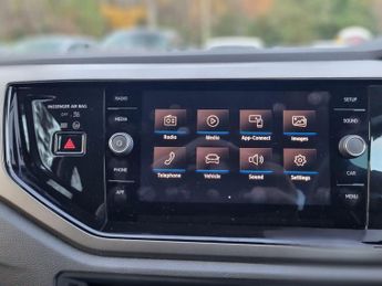 Volkswagen Polo 1.0 TSI Match DSG Euro 6 (s/s) 5dr