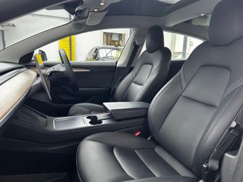 Tesla Model 3 Standard Range Plus Saloon Electric Auto RWD (241 bhp) 4dr