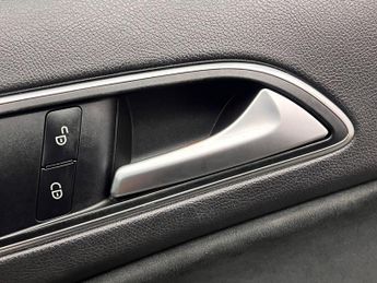 Mercedes-Benz GLA 2.1 GLA220d AMG Line (Executive) 7G-DCT 4MATIC Euro 6 (s/s) 5dr