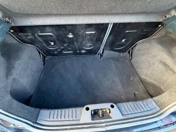 Ford Fiesta 1.4 Zetec Hatchback 5dr Petrol Automatic (154 g/km, 94 bhp)