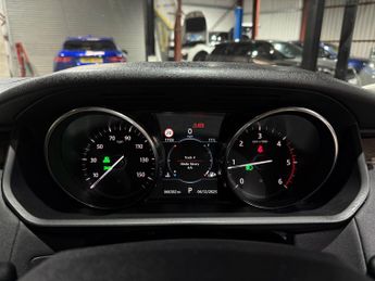 Land Rover Discovery 2.0 SD4 HSE SUV 5dr Diesel Auto 4WD Euro 6 (s/s) (240 ps)