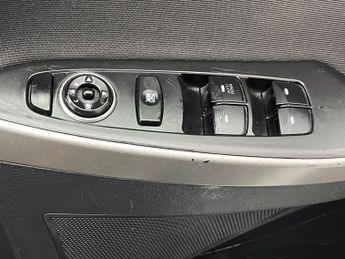 Hyundai i30 1.6 SE Nav Auto Euro 6 5dr