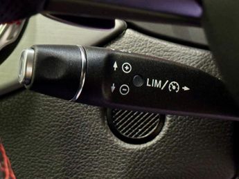 Mercedes-Benz GLA 1.6 GLA200 AMG Line Edition (Plus) 7G-DCT Automatic - ONLY 19000