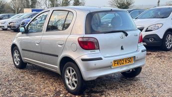 Toyota Yaris 1.3 VVT-i 16v CDX 5dr