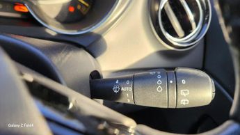 Renault Captur 1.2 TCe Dynamique S MediaNav SUV 5dr Petrol EDC Euro 5 (120 ps)