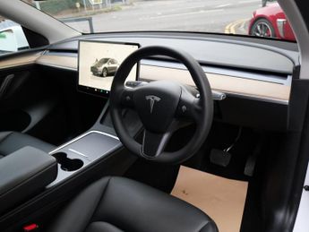 Tesla Model Y (Dual Motor) Long Range Electric Auto 4WDE (384 bhp) 5dr 1 Owner