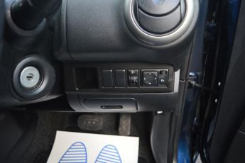 Nissan Note 1.6 16V Acenta Hatchback 5dr Petrol Auto Euro 4 (110 ps)